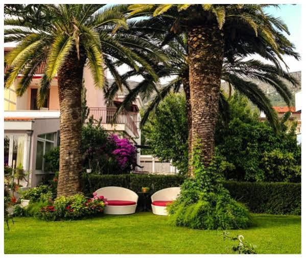 Pitomcia (adults Only) 3* Podstrana